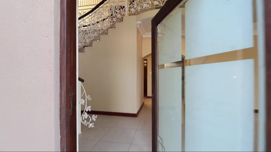 4 Bedroom Property for Sale in Ifafi North West